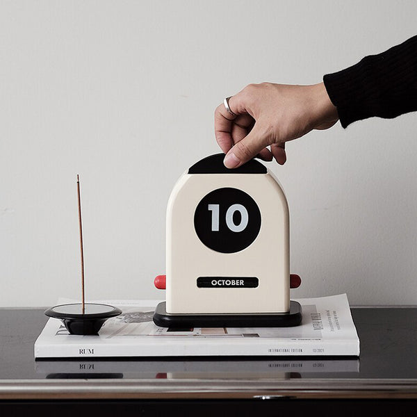 Modern Retro Perpetual Desk Calendar - Black & White