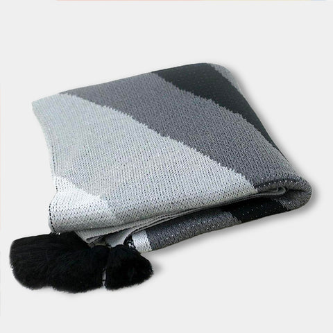 Contemporary Boston Grey Knitted Tassel Throw - Black, white, grey